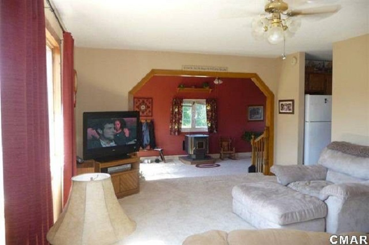 1120 Walton Road Mount Pleasant, MI 48858 - Photo 5 of 5 1854995-4.JPG