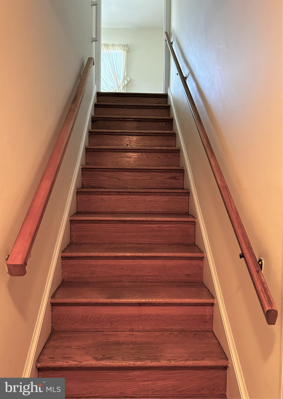 20356 White Oak Drive Sterling, VA 20165 - Photo 9 of 29 Leading upstairs