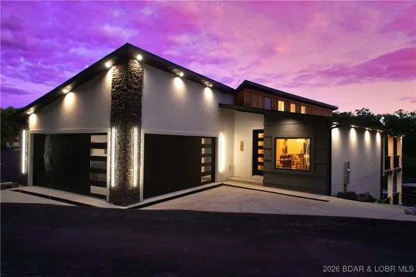 $1,995,000 | 186 Frudeger Road, Lake Ozark, MO 65049
