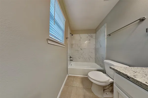 $1,900 | 10208 Jewel Court, Conroe, TX 77385