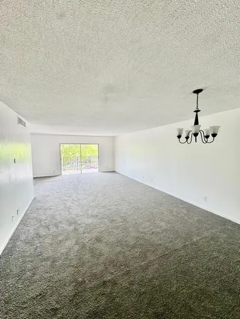 $2,000 | 3300 Spanish Moss Terrace, Unit 302, Lauderhill, FL 33319