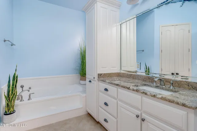 $649,000 | 7440 Live Oak Way, Pass Christian, MS 39571