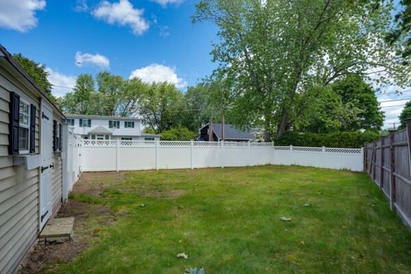 2 Frances Road Burlington, MA 01803 - Photo 35 of 41