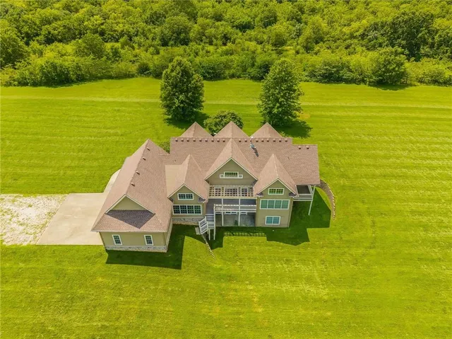 $998,000 | 2998 Northeast Clark Road, Kingston, MO 64650