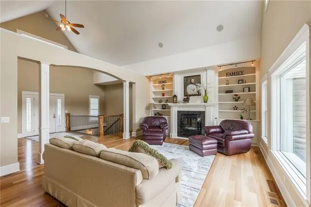 $998,000 | 2998 Northeast Clark Road, Kingston, MO 64650