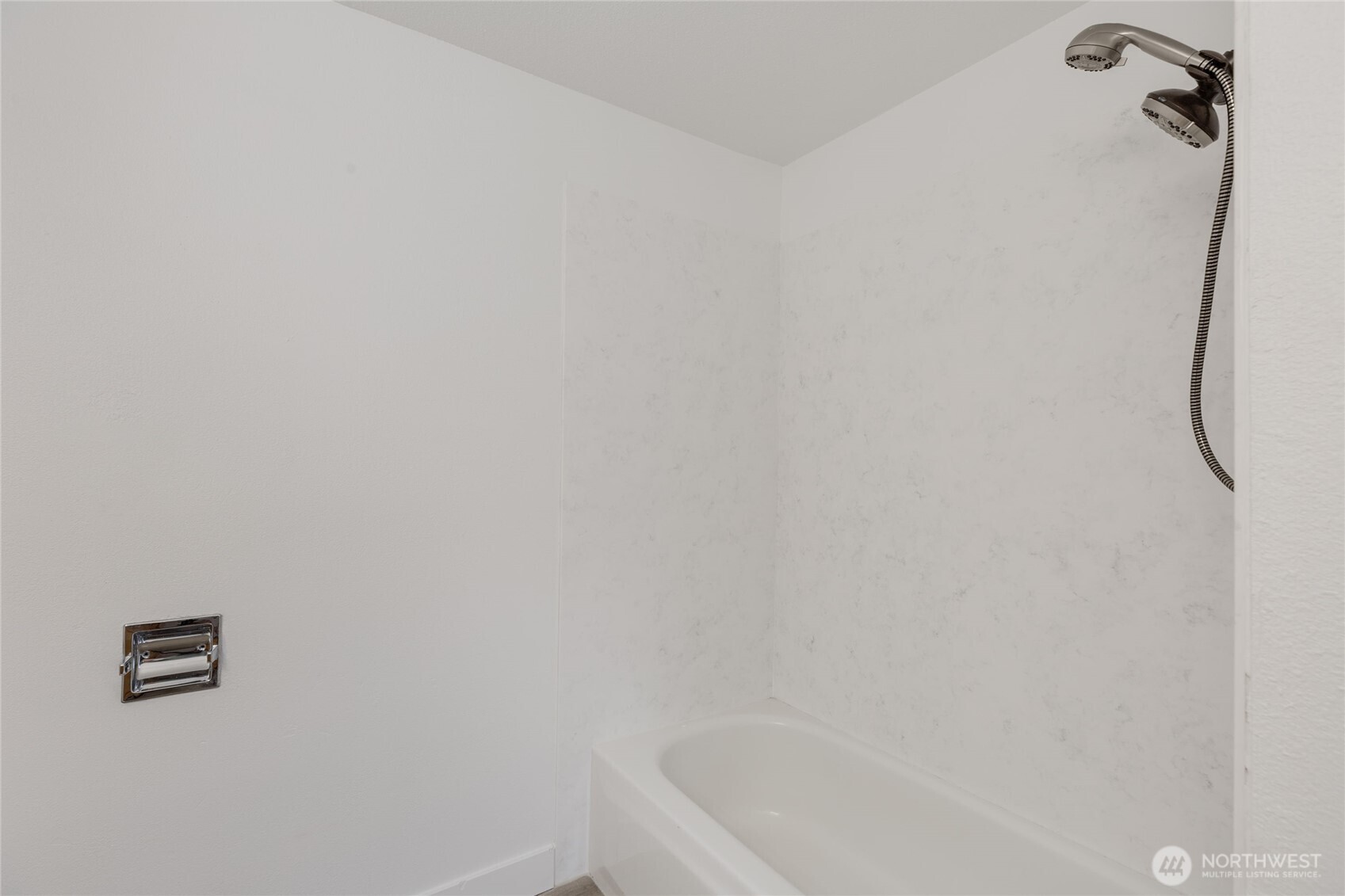 1555 Union Avenue Northeast, Unit 33 Renton, WA 98059 - Photo 18 of 26