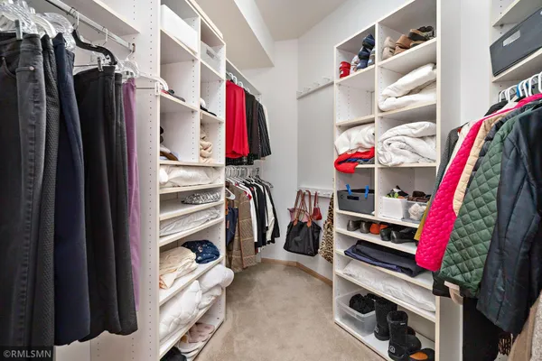 $649,900 | 2073 Sherwood Lane, Hopkins, MN 55305