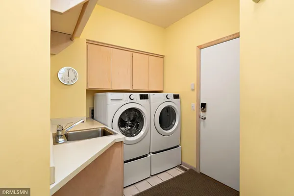 $649,900 | 2073 Sherwood Lane, Hopkins, MN 55305