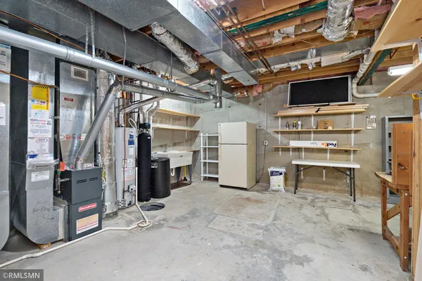 $649,900 | 2073 Sherwood Lane, Hopkins, MN 55305