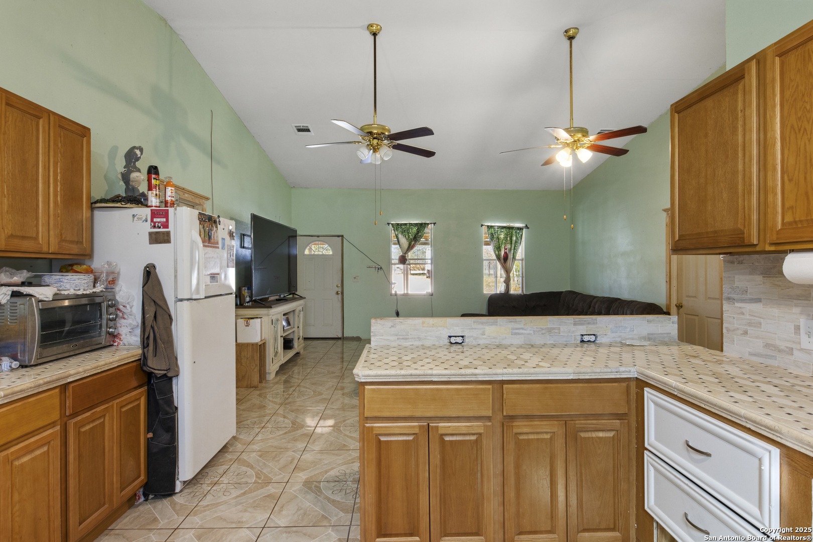 3938 Highway 132 Lytle, TX 78052 - Photo 16 of 23