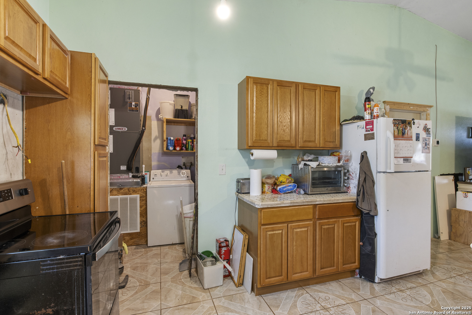 3938 Highway 132 Lytle, TX 78052 - Photo 17 of 23