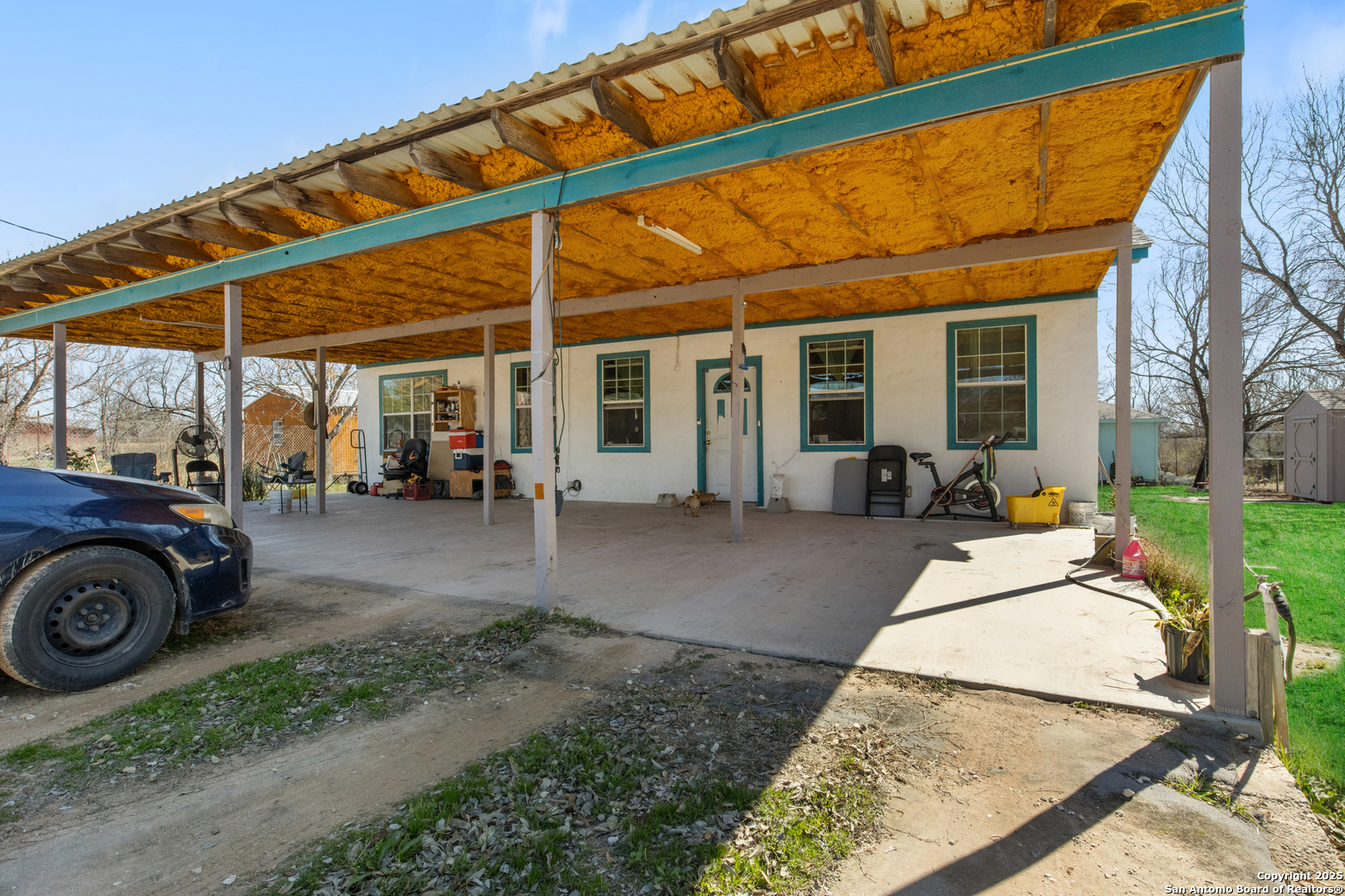 3938 Highway 132 Lytle, TX 78052 - Photo 4 of 23