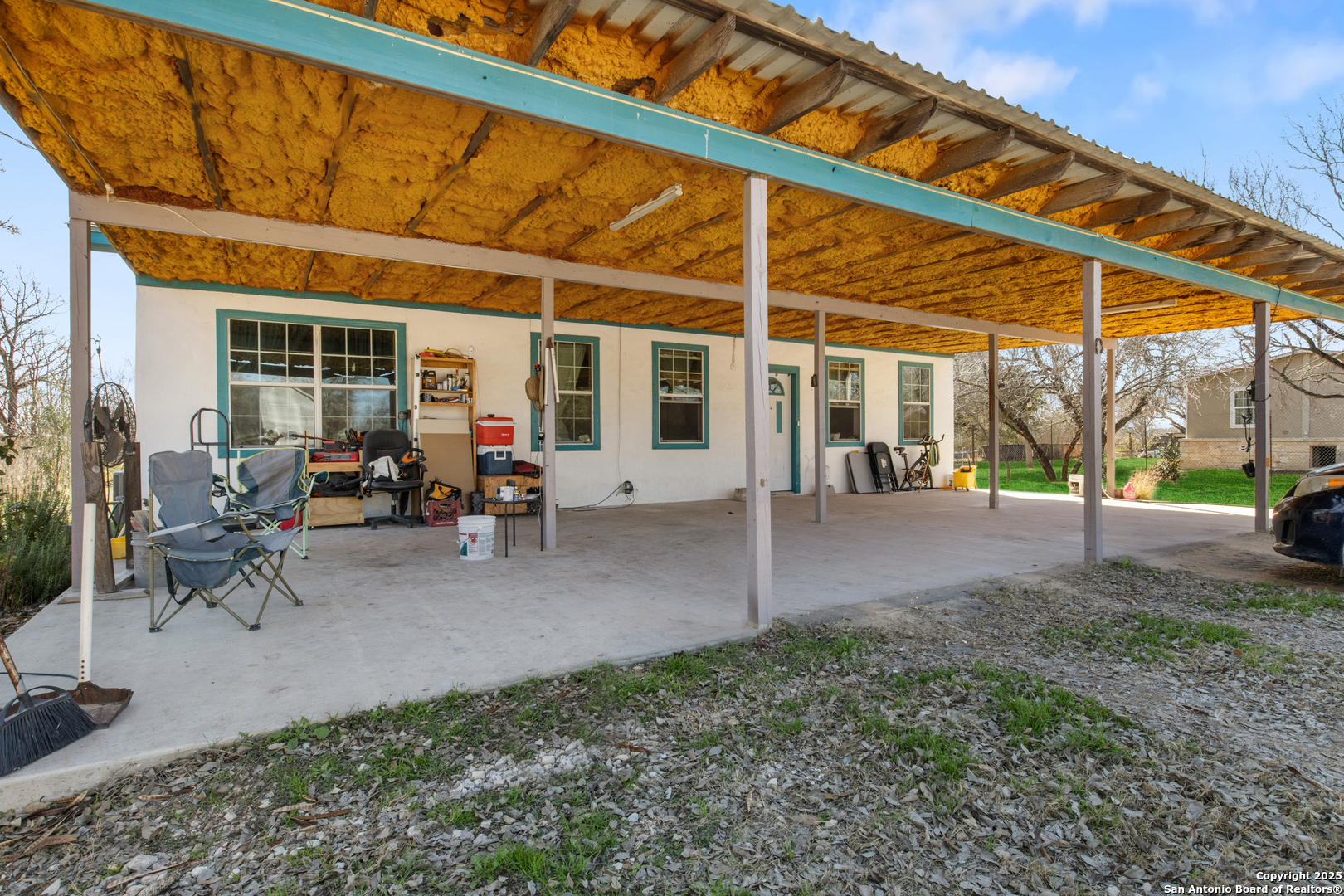 3938 Highway 132 Lytle, TX 78052 - Photo 5 of 23