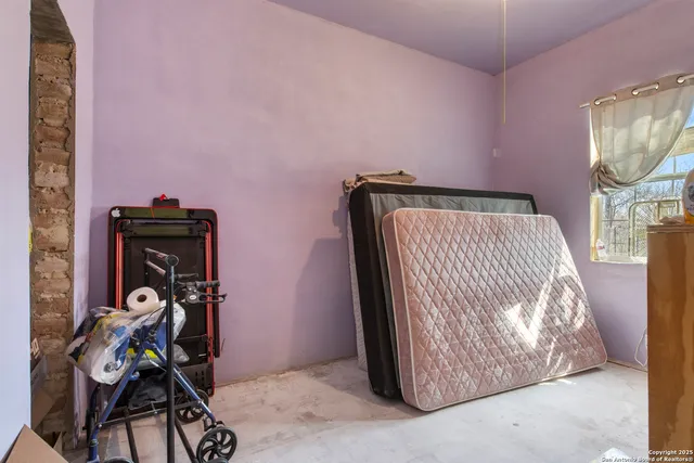 $230,000 | 3938 Highway 132, Lytle, TX 78052