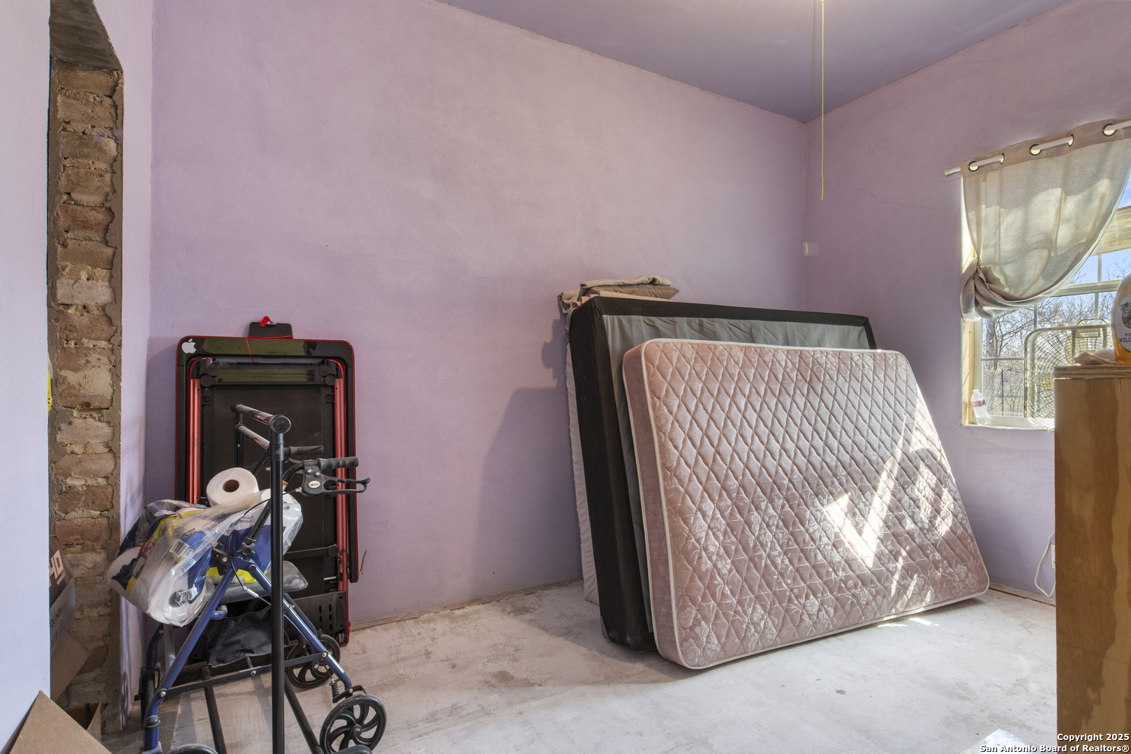 3938 Highway 132 Lytle, TX 78052 - Photo 9 of 23