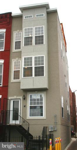 738 Columbia Road Northwest Washington, DC 20001 - Photo 3 of 21 Exterior (Main)