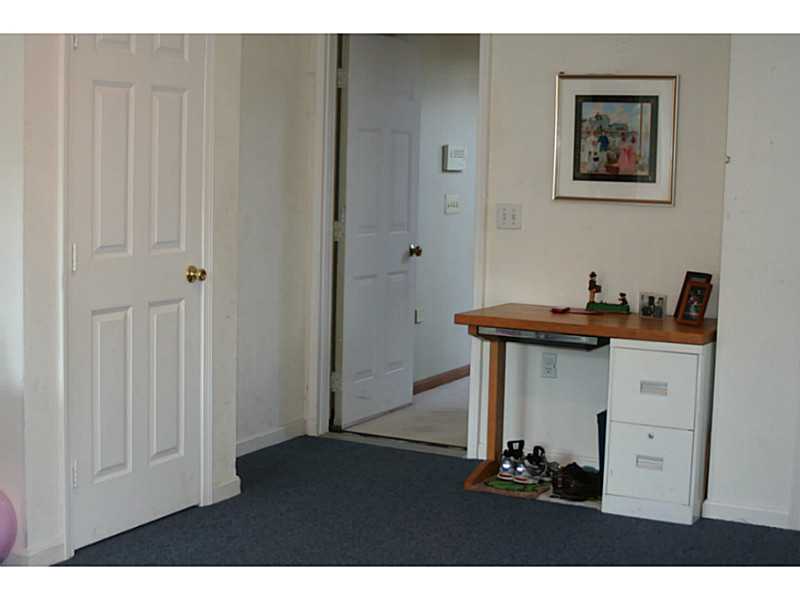 7 Donnas Way Coventry, RI 02816 - Photo 18 of 20 Bedroom.