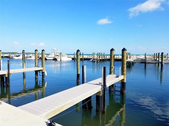 $650,000 | 94825 Overseas Highway, Unit 119, Key Largo, FL 33037