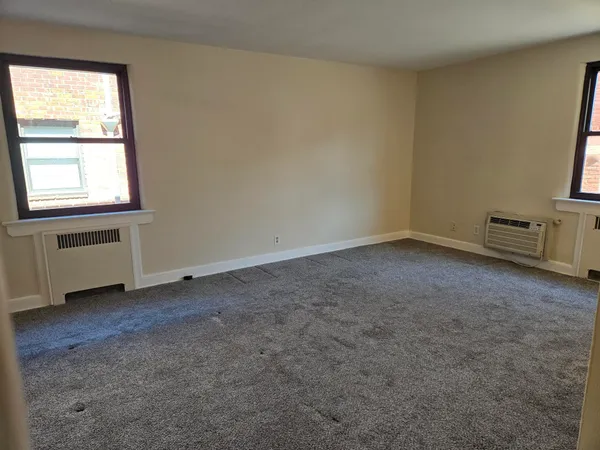$1,850 | 65 Henry Avenue, Unit C, Palisades Park, NJ 07650