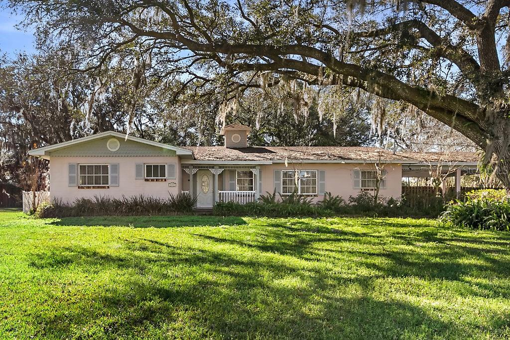 3301 Joe Sanchez Road Plant City, FL 33565 - Photo 1 of 1 Gallery Image 1