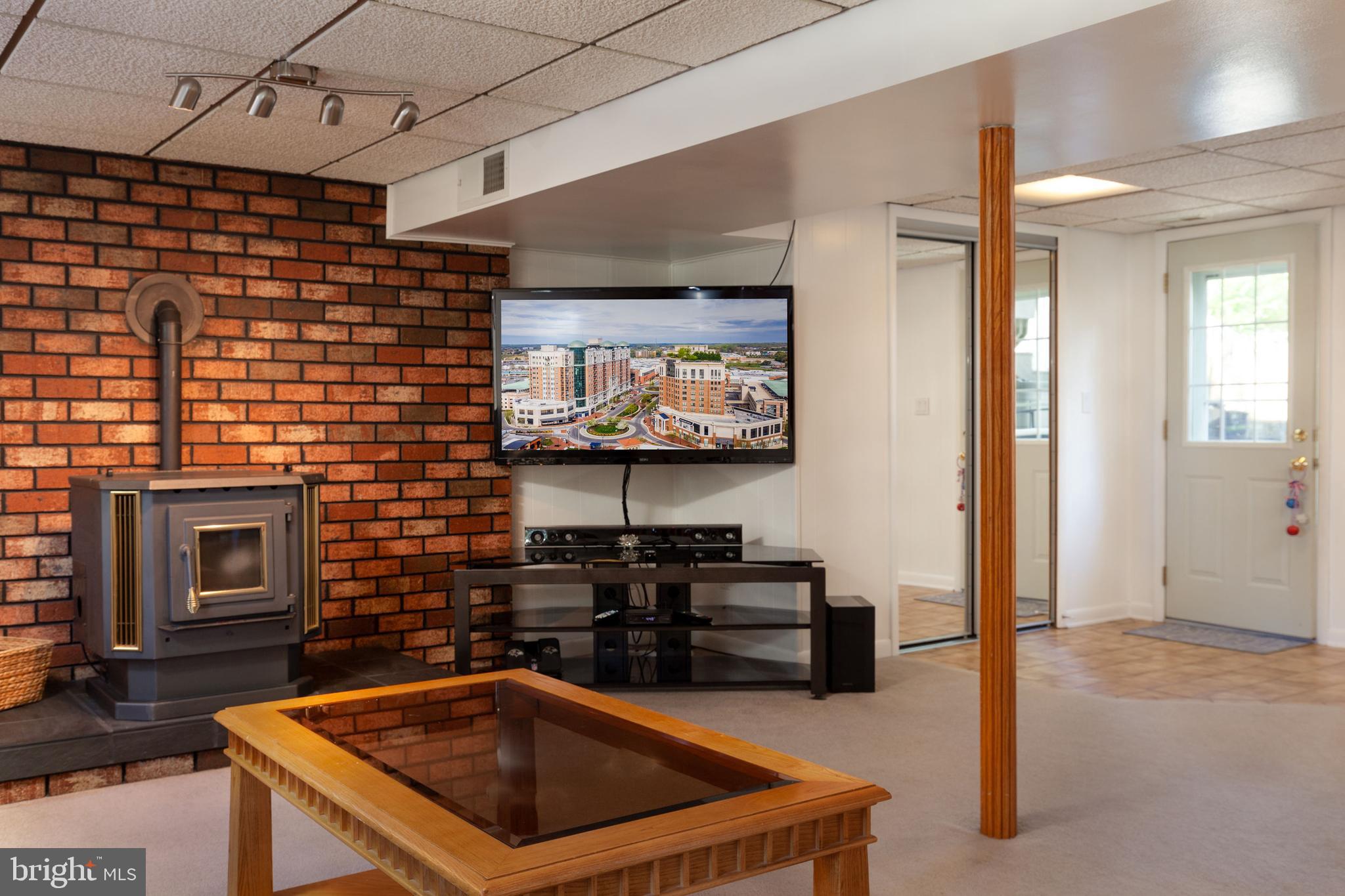 229 Oakwood Road Edgewater, MD 21037 - Photo 15 of 26 Pellet Stove in Family Room