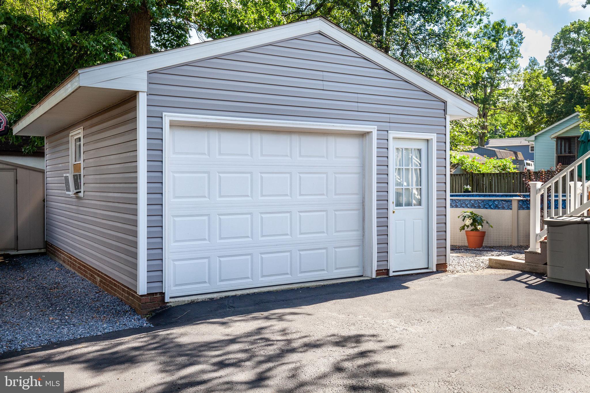 229 Oakwood Road Edgewater, MD 21037 - Photo 19 of 26 Detached Garage
