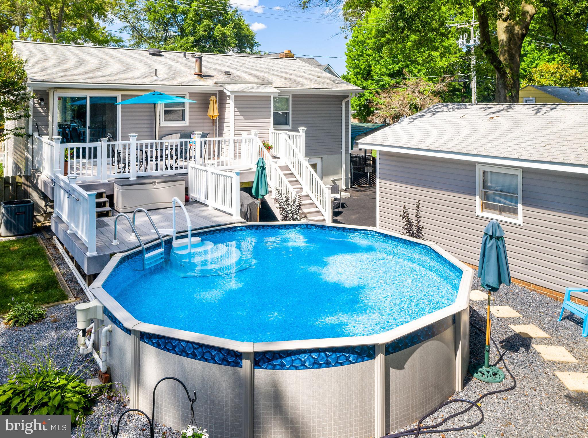 229 Oakwood Road Edgewater, MD 21037 - Photo 24 of 26 Splish Splash