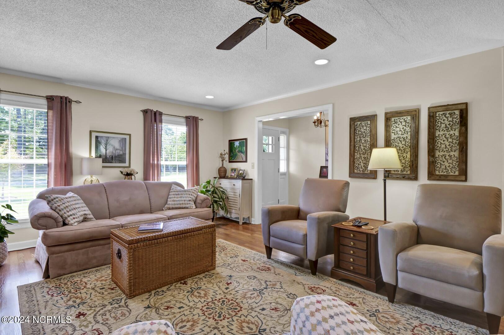 215 Ginger Road Wilmington, NC 28405 - Photo 11 of 32 PJA18221 (Large)