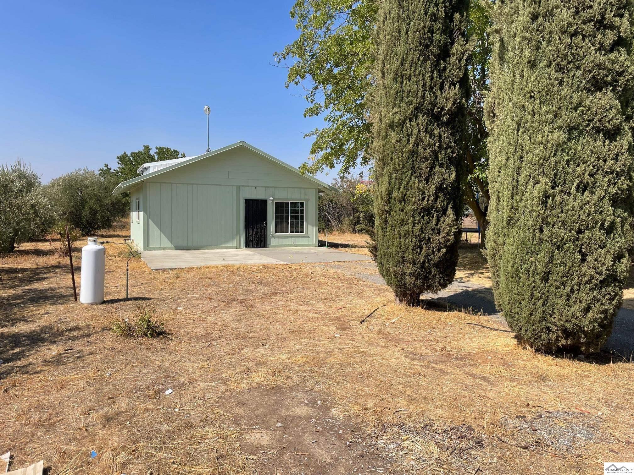 5271 Toomes Avenue Corning, CA 96021 - Photo 8 of 9 Gallery Image 8
