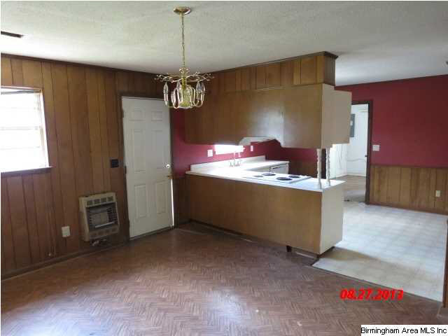2015 8th Street Southwest Decatur, AL 35601 - Photo 5 of 9