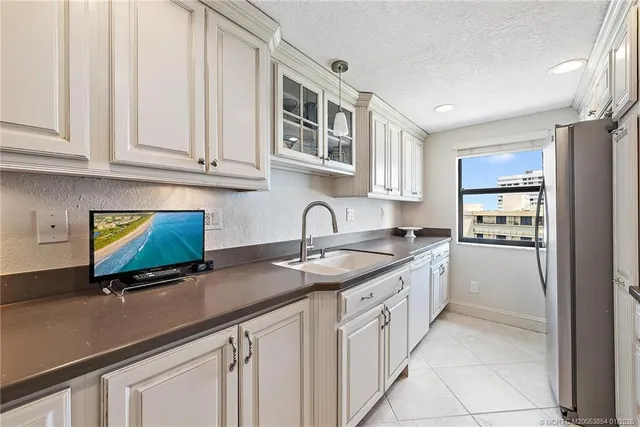 $595,000 | 10044 South Ocean Drive, Unit 1201, Jensen Beach, FL 34957