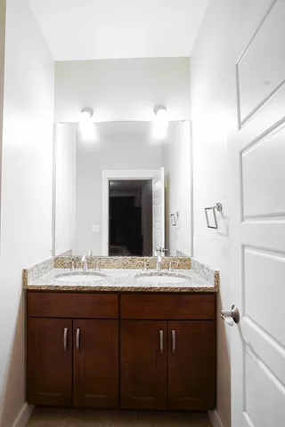 $2,895 | 54 Loomis Street, Unit 2101, Bedford, MA 01730