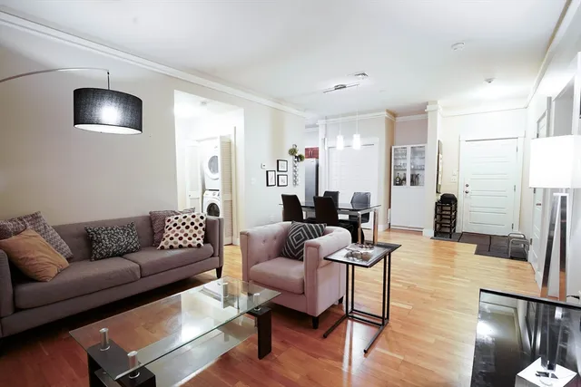 $2,895 | 54 Loomis Street, Unit 2101, Bedford, MA 01730