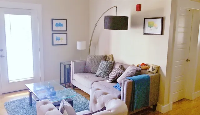 $3,095 | 54 Loomis Street, Unit 2101, Bedford, MA 01730