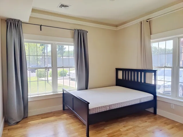 $3,095 | 54 Loomis Street, Unit 2101, Bedford, MA 01730