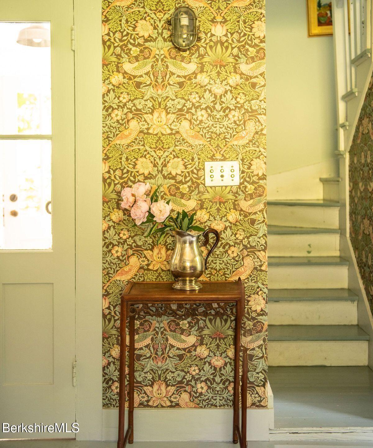 9 Yale Hill Road Stockbridge, MA 01262 - Photo 13 of 29 a view of door