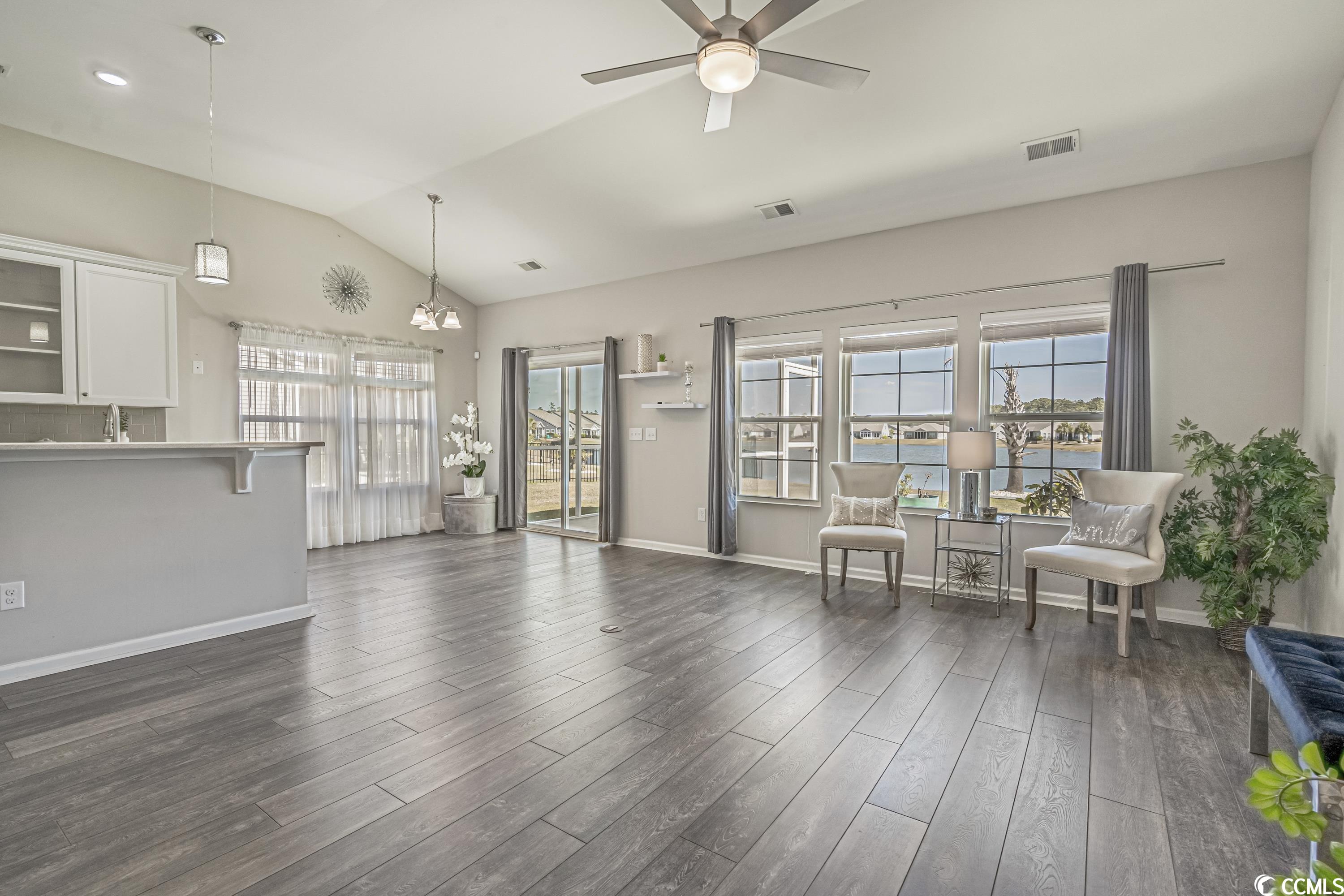 865 Devon Estate Avenue Myrtle Beach, SC 29588 - Photo 11 of 40
