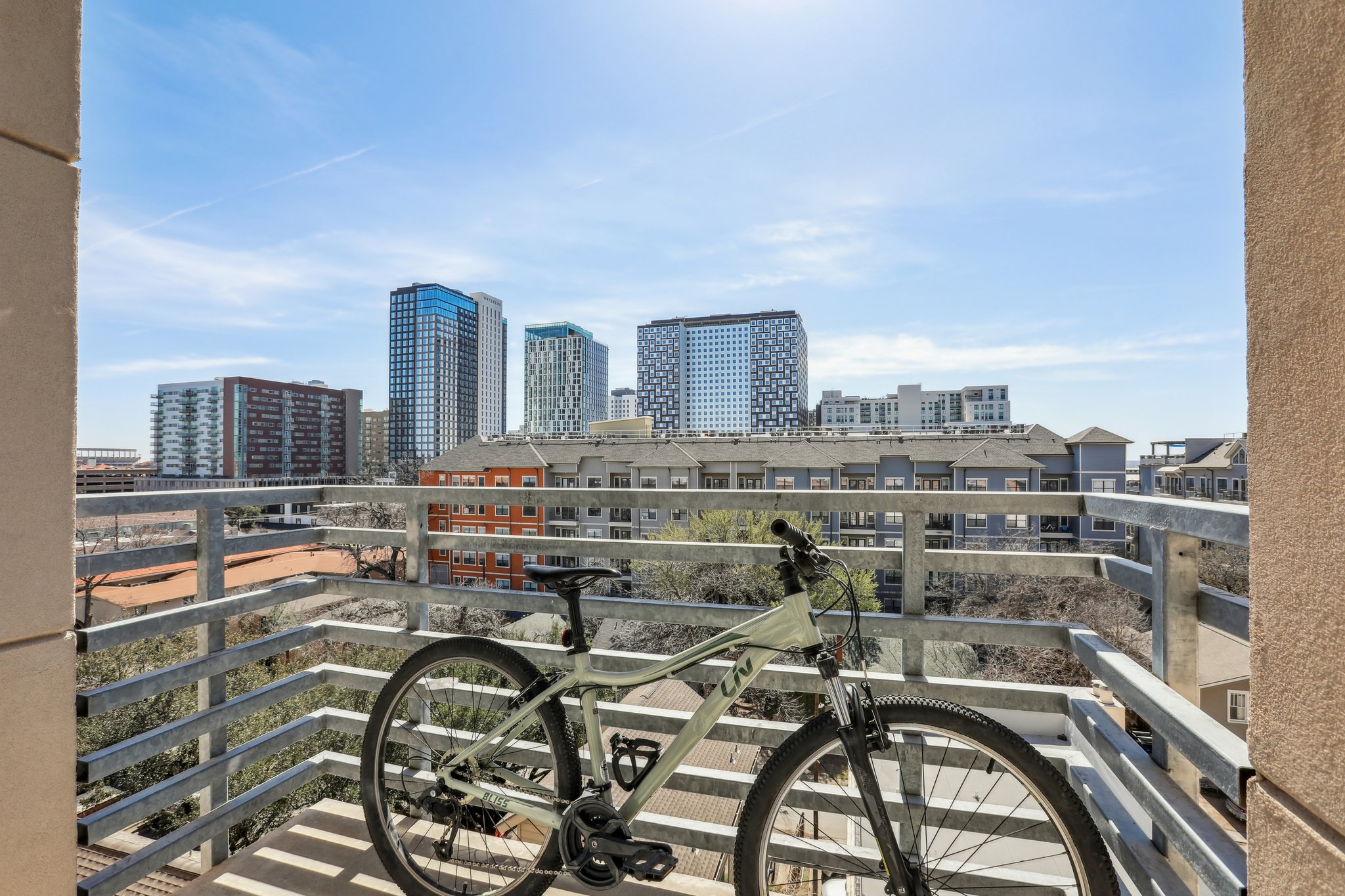 711 West 26th Street, Unit 704 Austin, TX 78705 - Photo 27 of 32 a view of a city