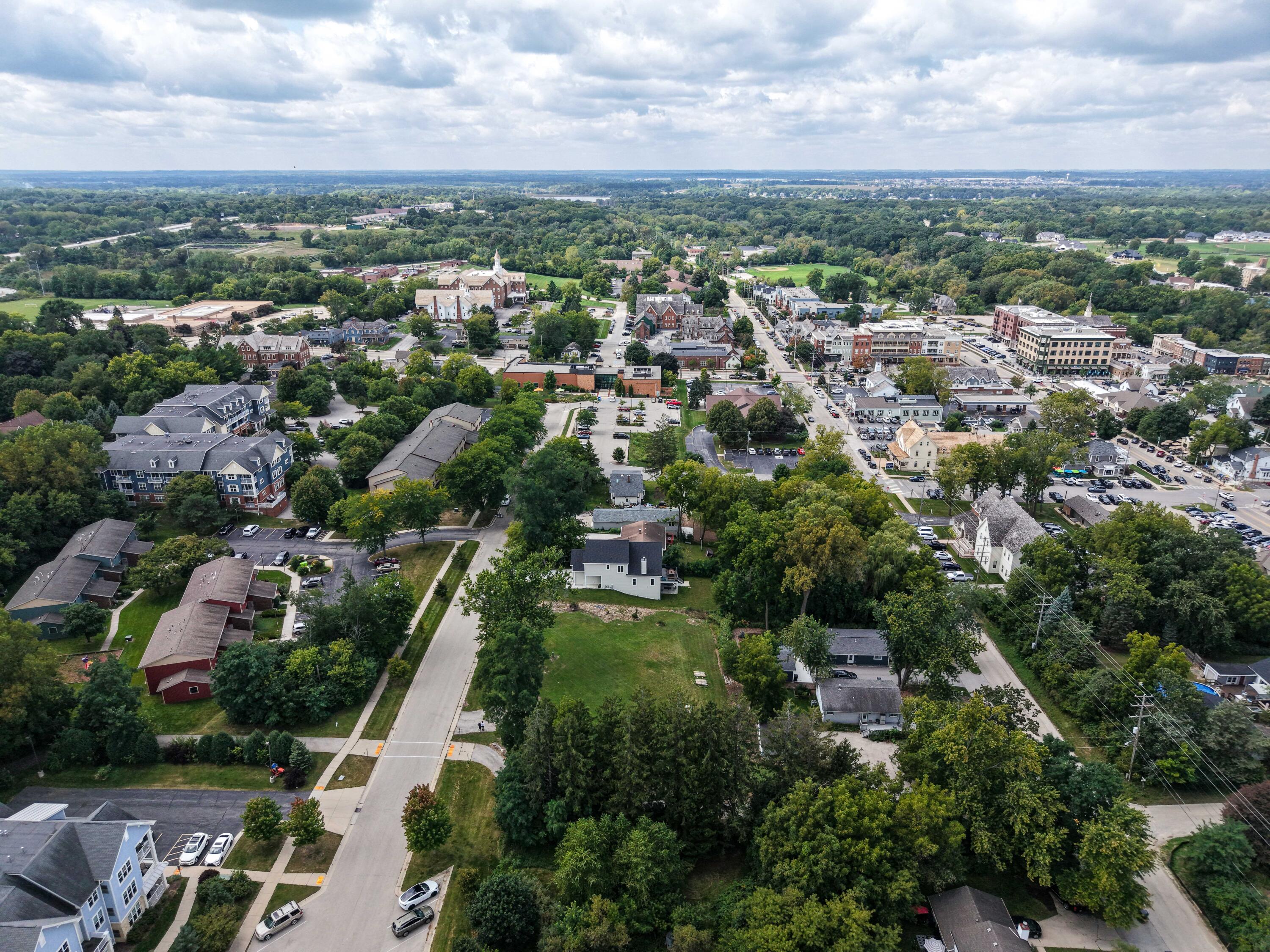 737 Division Street Delafield, WI 53018 - Photo 11 of 13 DJI_20250904115733_0047_D