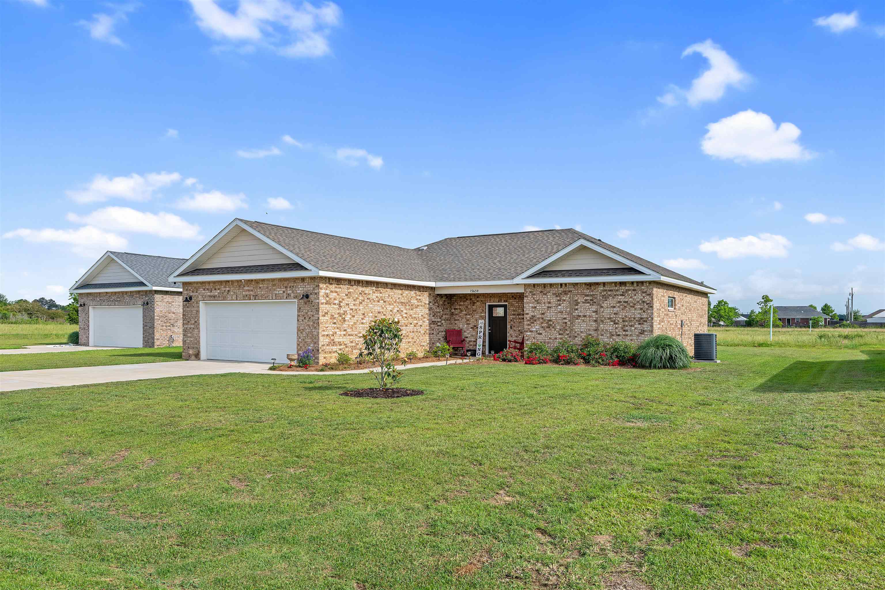 15659 Rushbrook Court Foley, AL 36535 - Photo 4 of 25