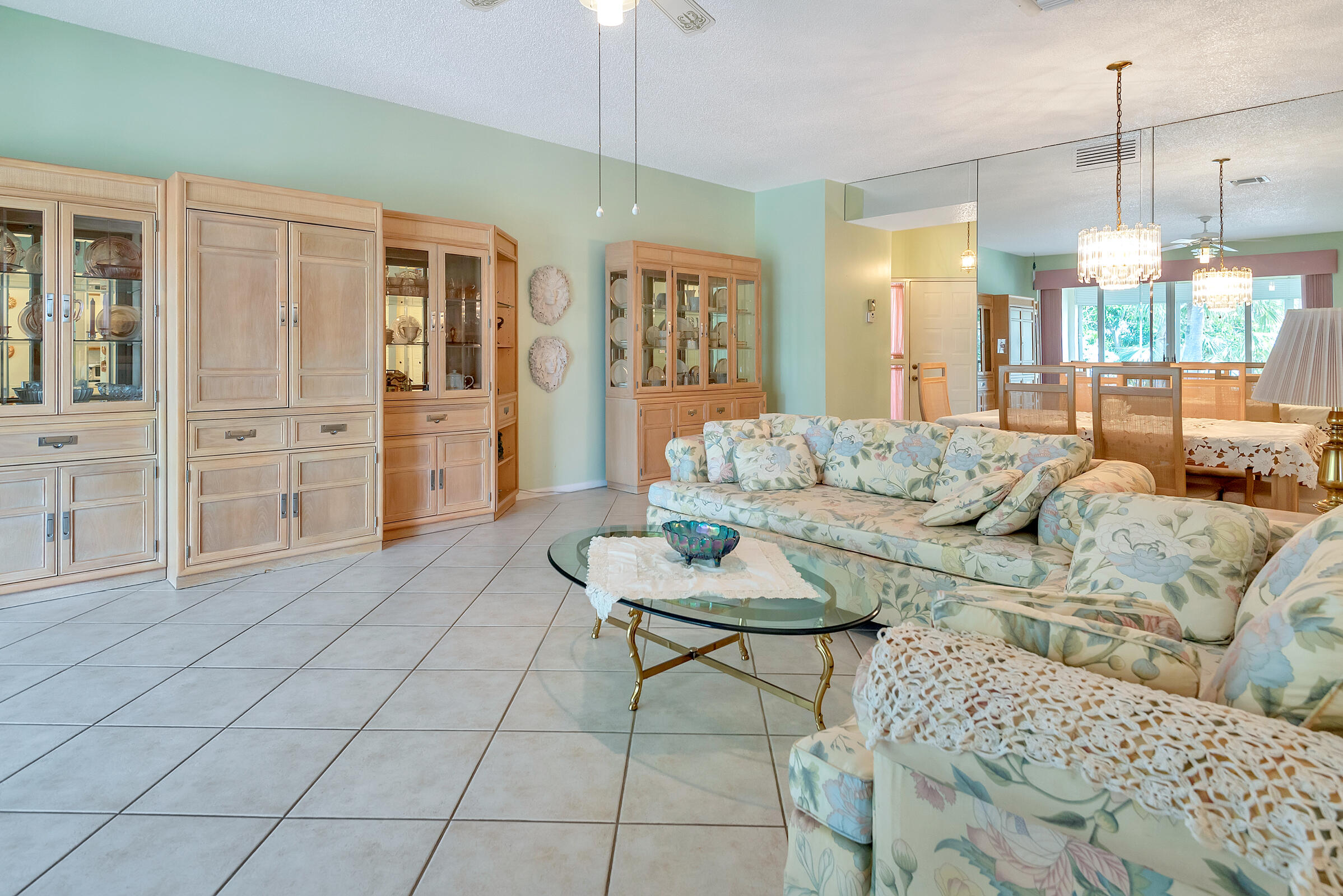 103 Half Moon Circle, Unit E2 Hypoluxo, FL 33462 - Photo 28 of 52 103 - 028