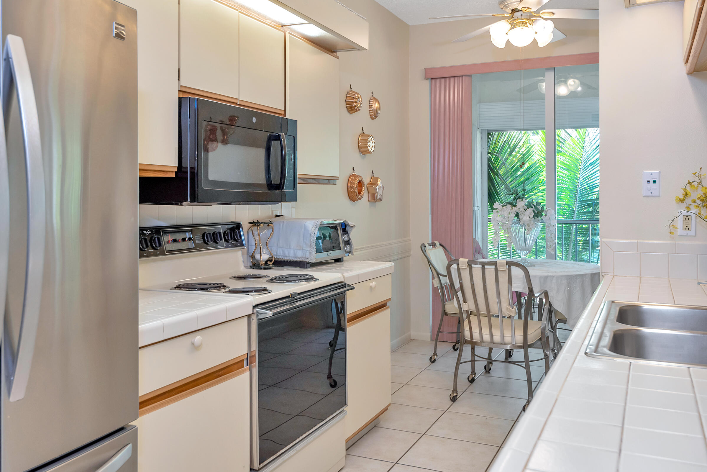 103 Half Moon Circle, Unit E2 Hypoluxo, FL 33462 - Photo 33 of 52 103 - 033