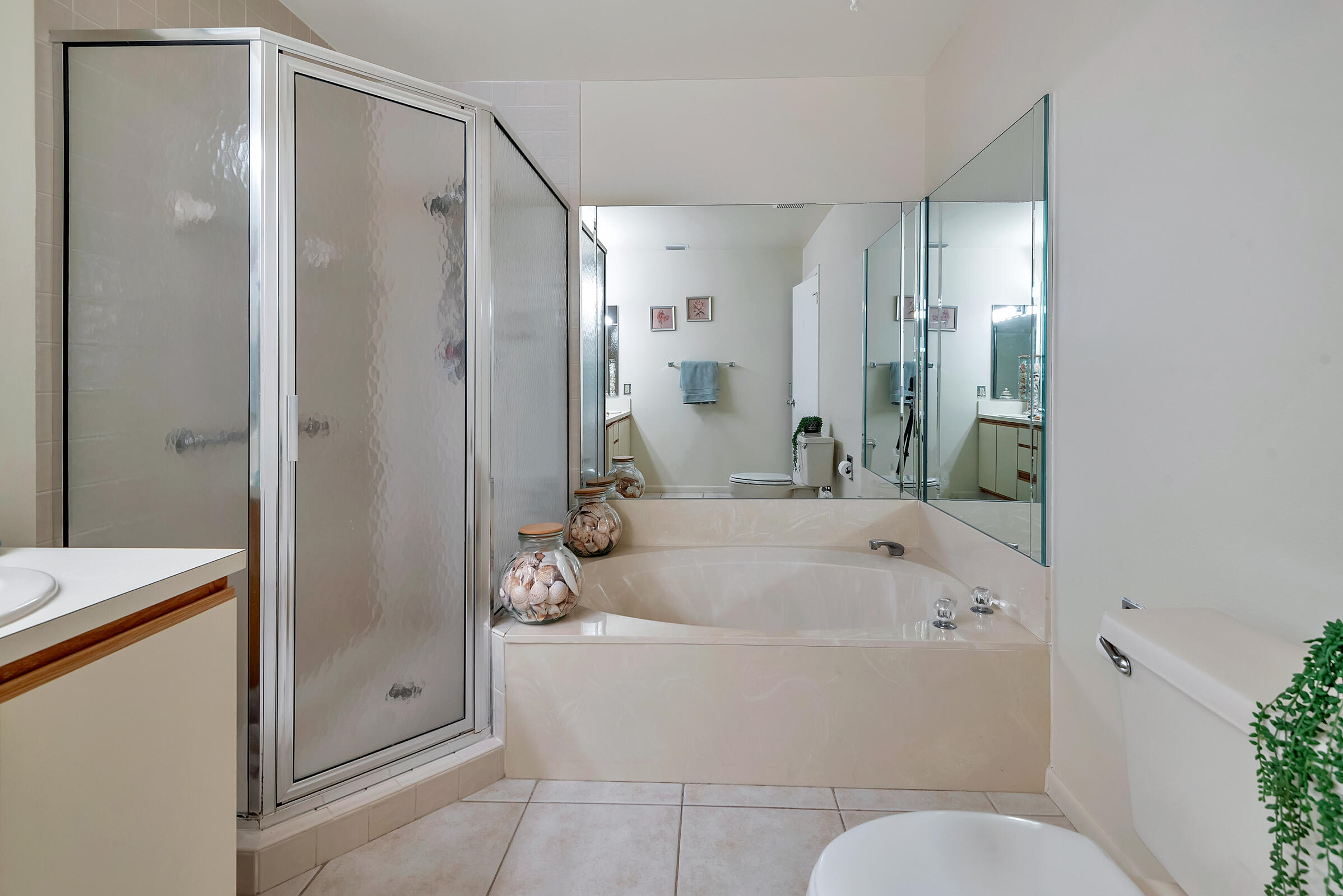 103 Half Moon Circle, Unit E2 Hypoluxo, FL 33462 - Photo 48 of 52 103 - 048