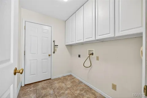 $319,900 | 915 Waterford Villas Court, Unit 56, Lake St. Louis, MO 63367