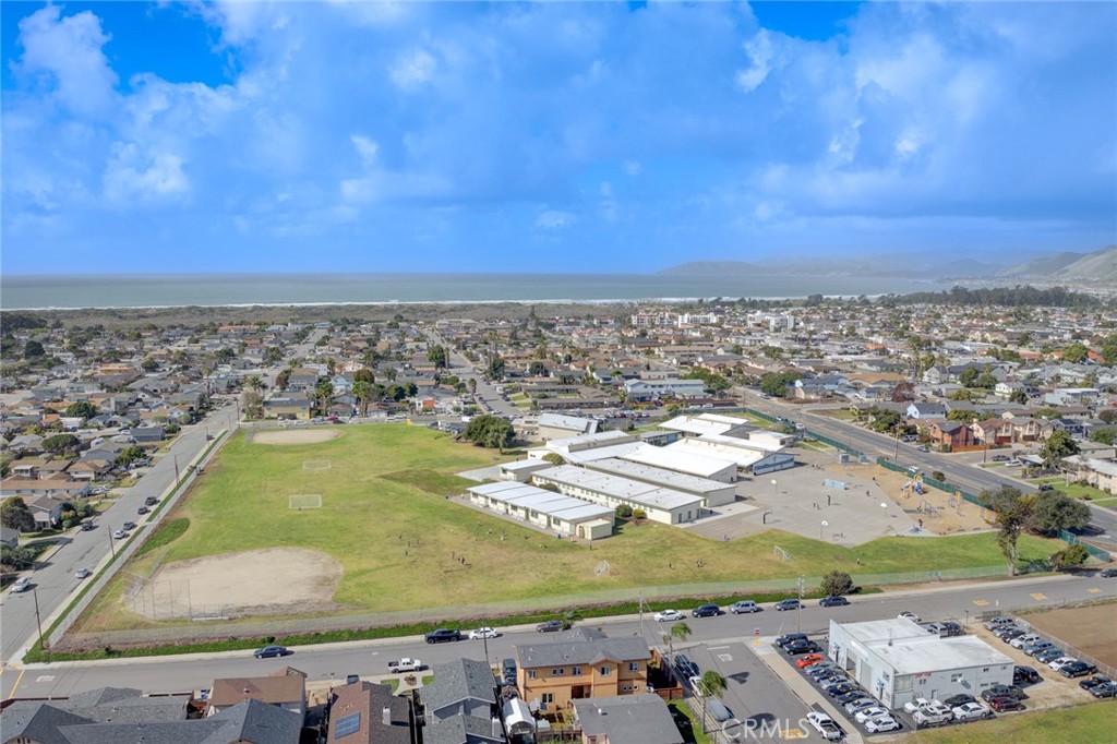 1234 Seabright Avenue Grover Beach, CA 93433 - Photo 32 of 40 Close to Grover Beach Elementary!