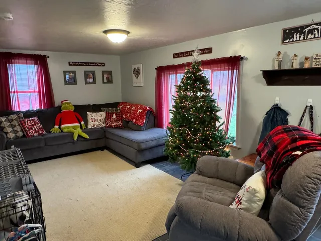 $120,000 | 131 Oak Street, Ashland, ME 04732