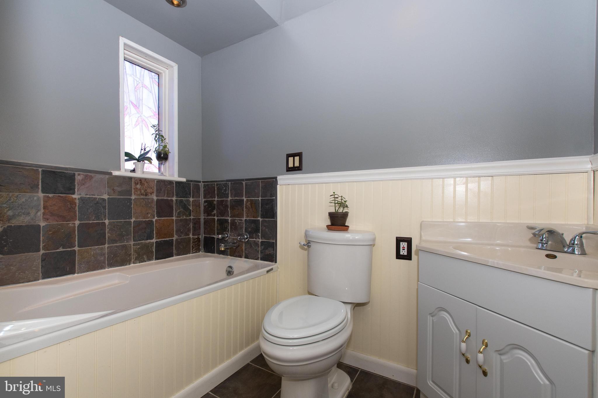 6514 Corkley Road Baltimore, MD 21237 - Photo 14 of 44