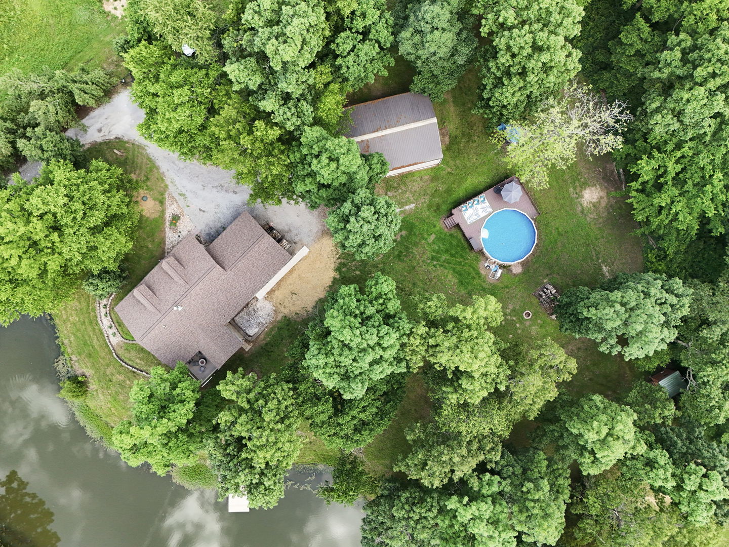 19485 Perry Road Pittsburg, IL 62974 - Photo 41 of 47