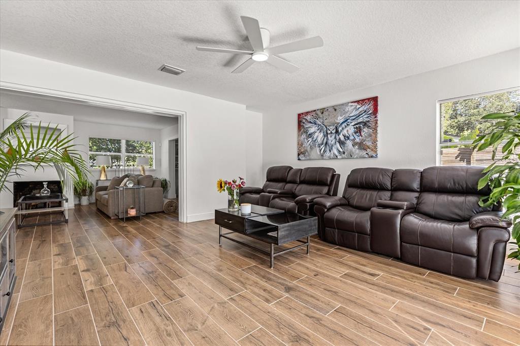 2418 Euston Road Winter Park, FL 32789 - Photo 9 of 34