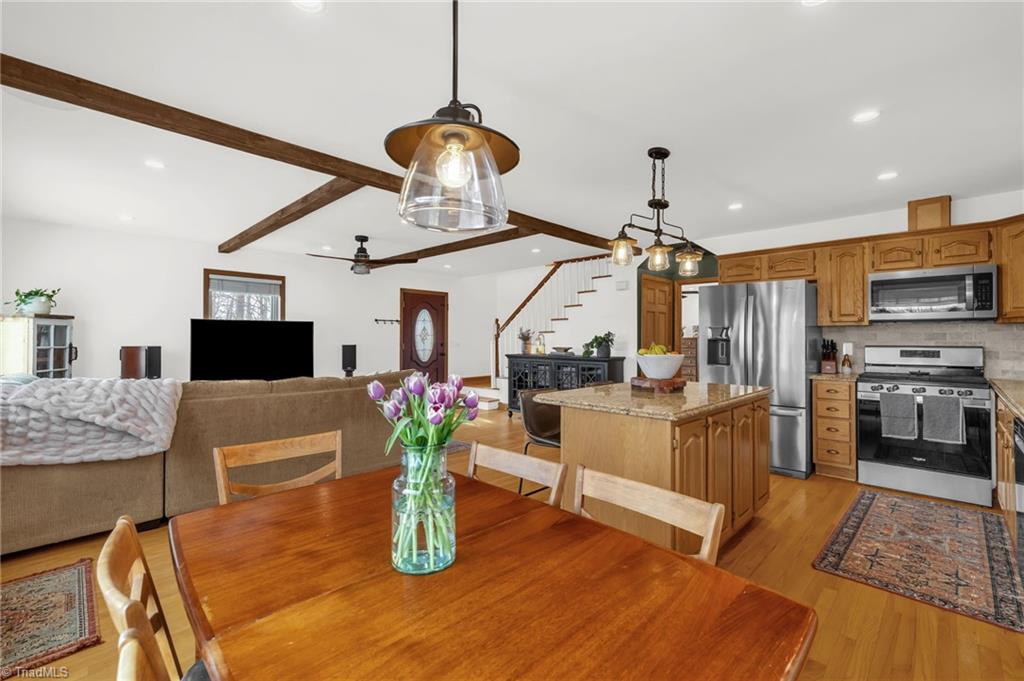 2220 Bethany Road Madison, NC 27025 - Photo 11 of 48